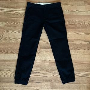 Levi Chino Jogger: Never worn New No Tags W31 L32